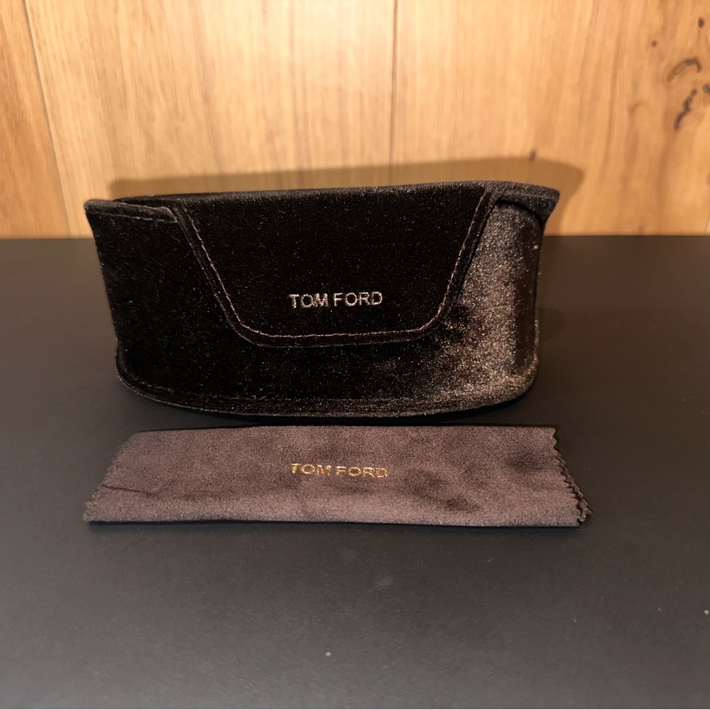 Tom Ford Black Jade TF277 Sunglasses - Picture 5 of 7